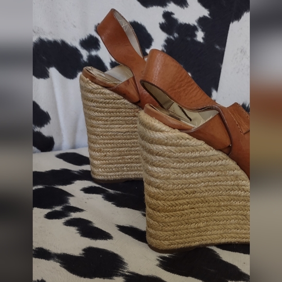 Michael Kors Wedges - Picture 2 of 6